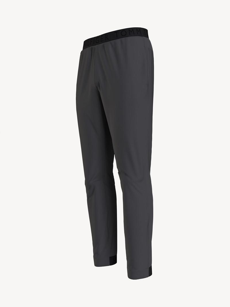 Férfi Tommy Hilfiger Essential tech Jogger Nadrág Fekete | HU 1133BEX